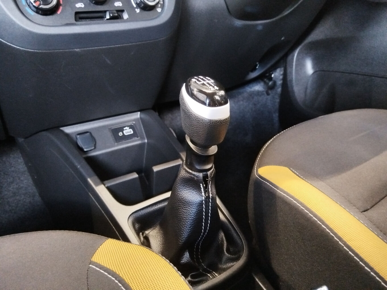 RENAULT KWID 1.0 CLIMBER 5DR Vereeniging 12500198