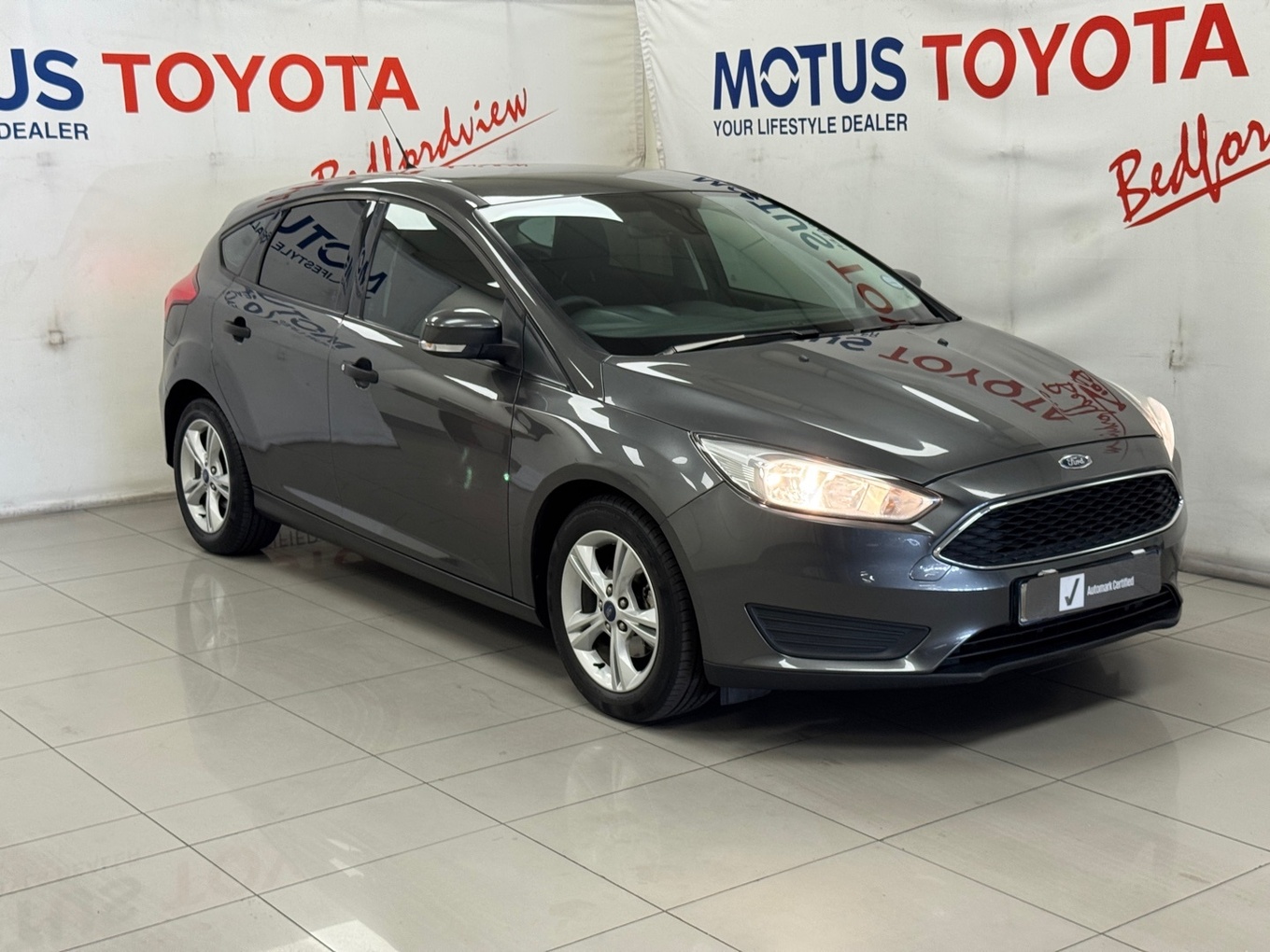 Ford Focus 1.0 EcoBoost Ambiente 5 Door Hatch Auto
