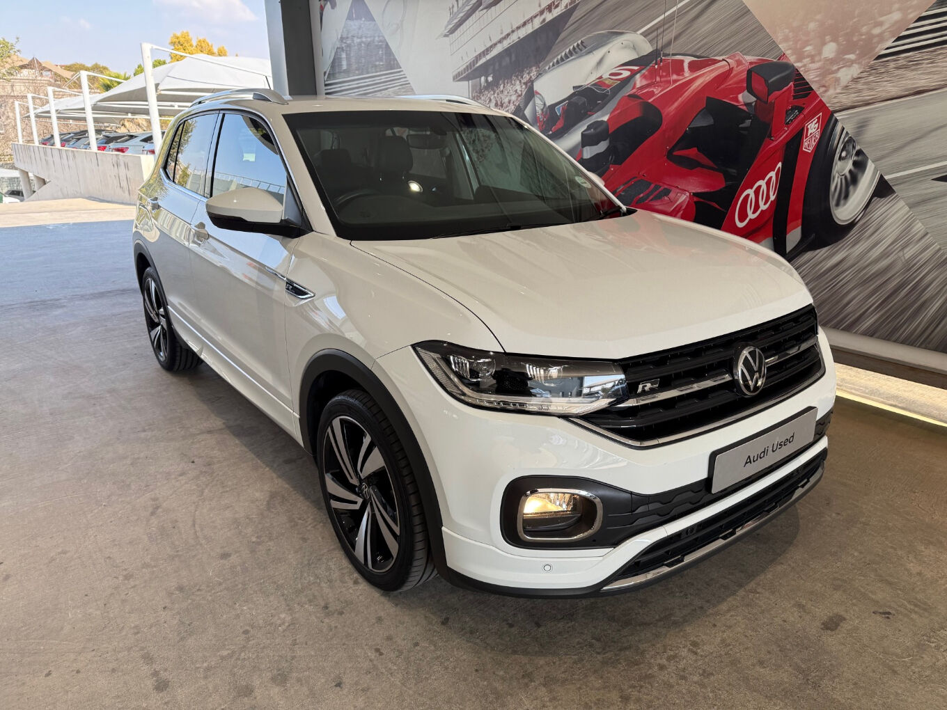 Volkswagen (VW) T-Cross 1.5 TSI R-LIne DSG