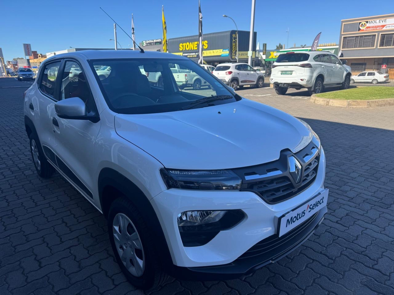 RENAULT KWID 1.0 DYNAMIQUE / ZEN / TECHNO 5DR AMT Bloemfontein 493293