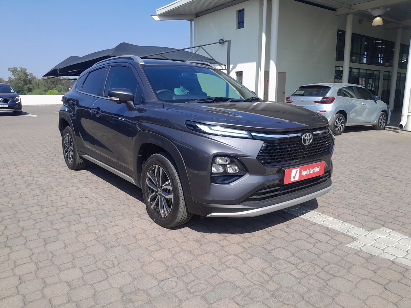 Toyota Starlet Cross 1.5XR Auto