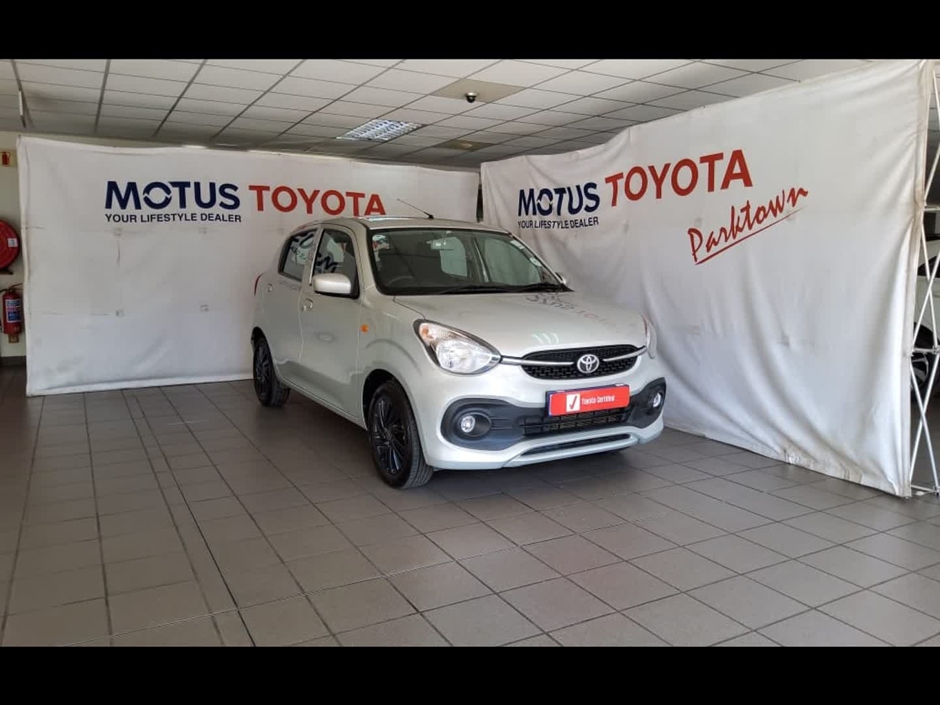 Toyota Vitz 1.0 XR Auto