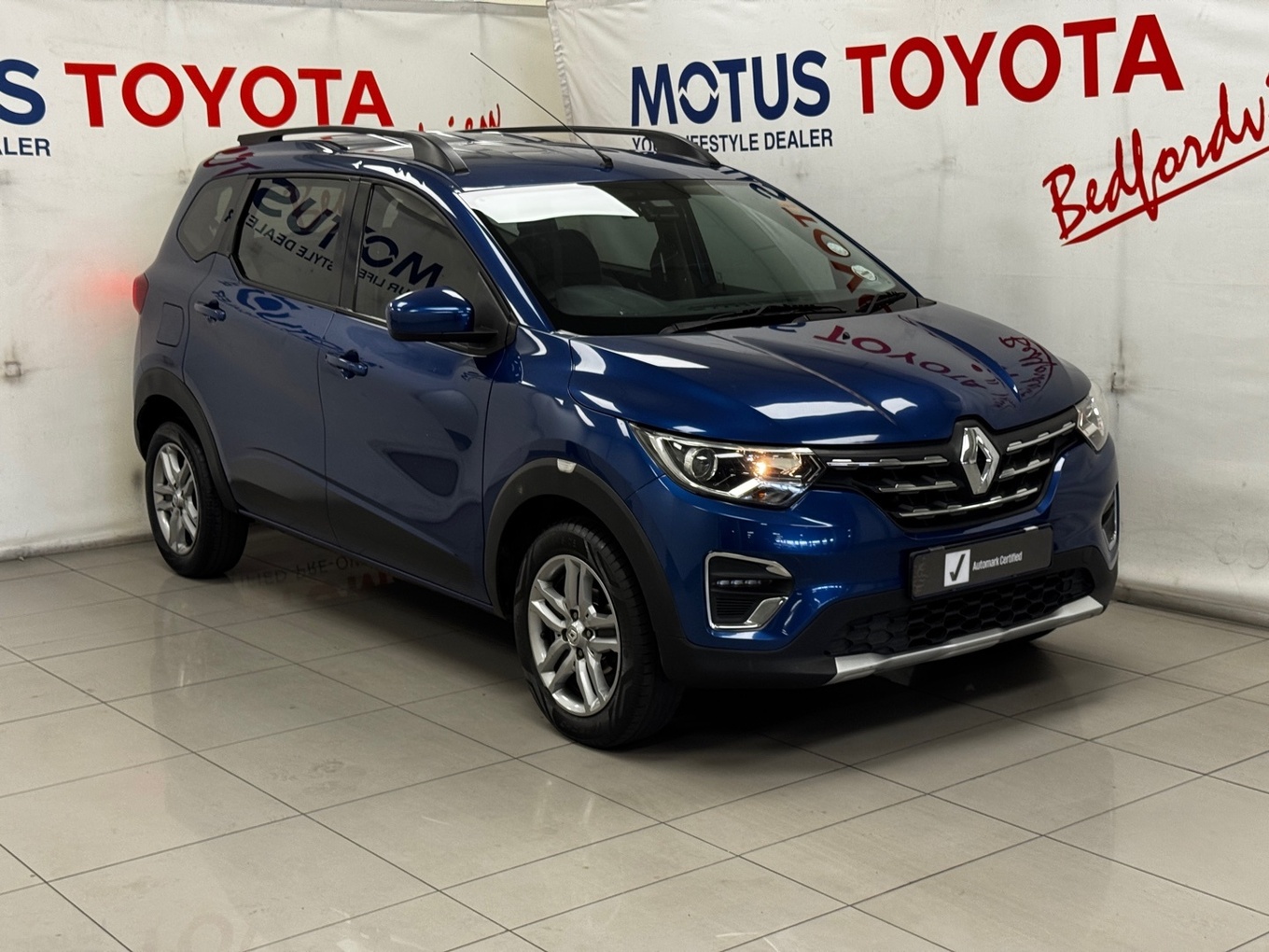 Renault Triber 1.0 Prestige Auto