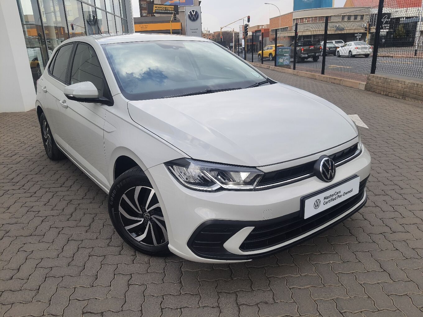Volkswagen (VW) Polo Hatch 1.0 TSI (70 kW)