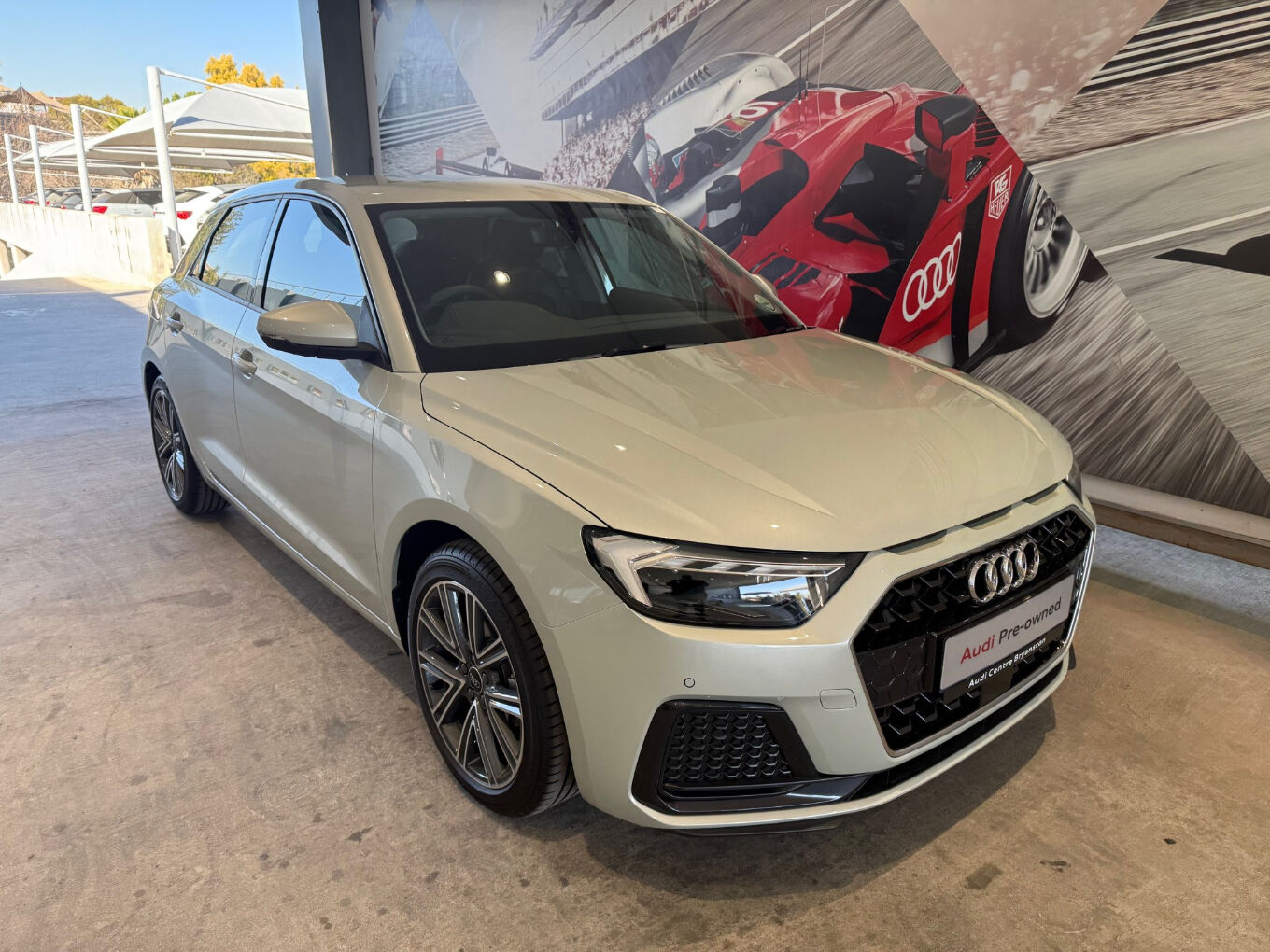 Audi A1 Sportback 1.0 T FSi Advanced S-tronic (30 TFSI)