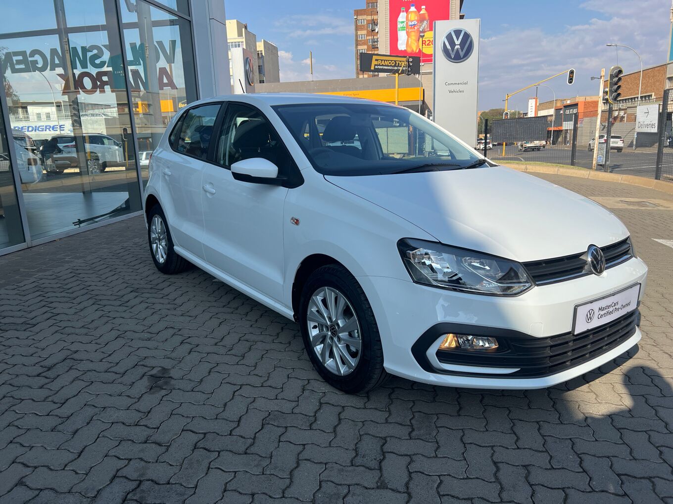 Volkswagen (VW) Polo Vivo 1.4 Hatch Life