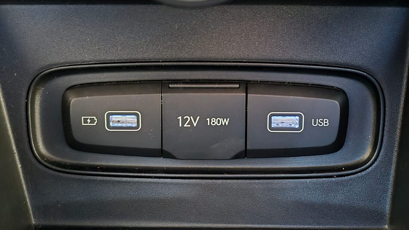 HYUNDAI VENUE 1.0 TGDI MOTION George 18466109