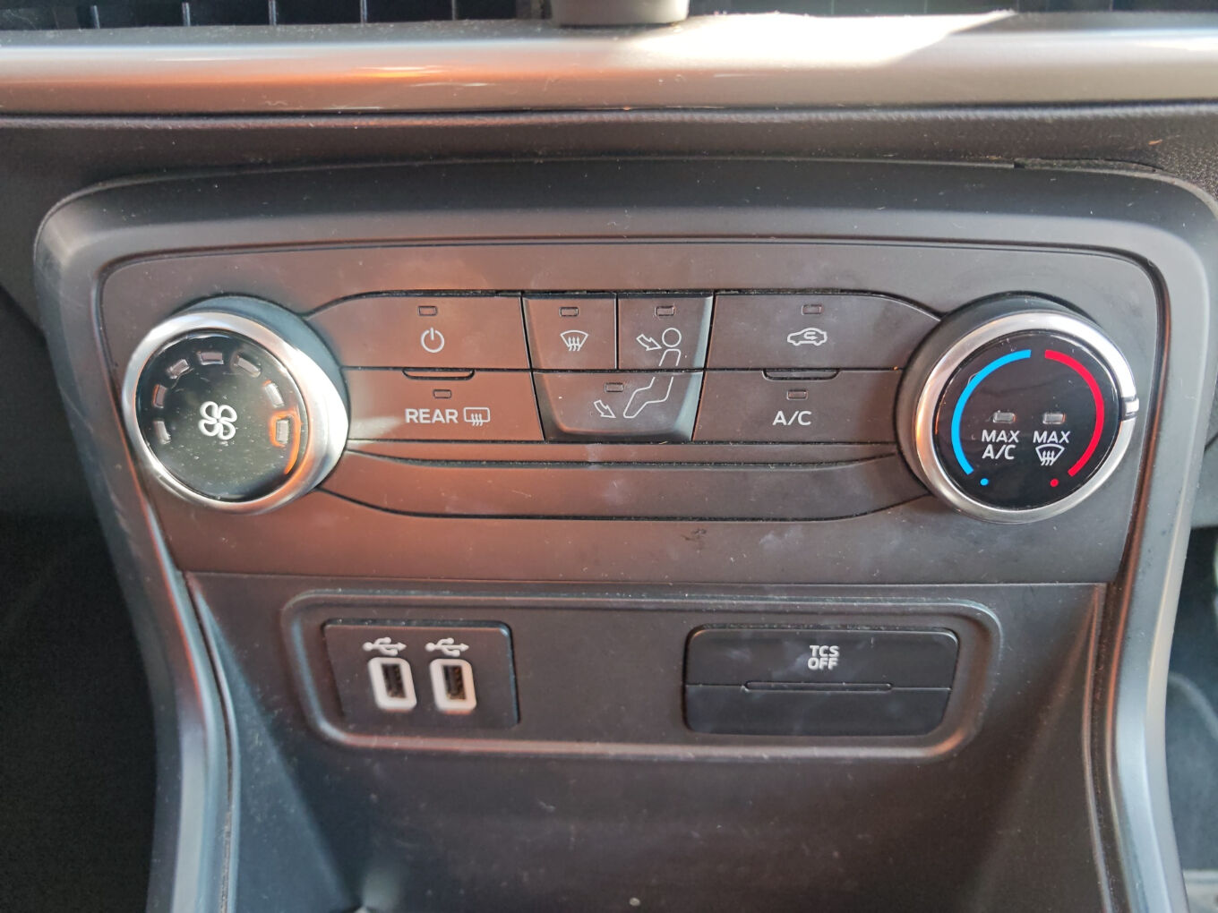 FORD ECOSPORT 1.5TDCi AMBIENTE Pretoria 17488713