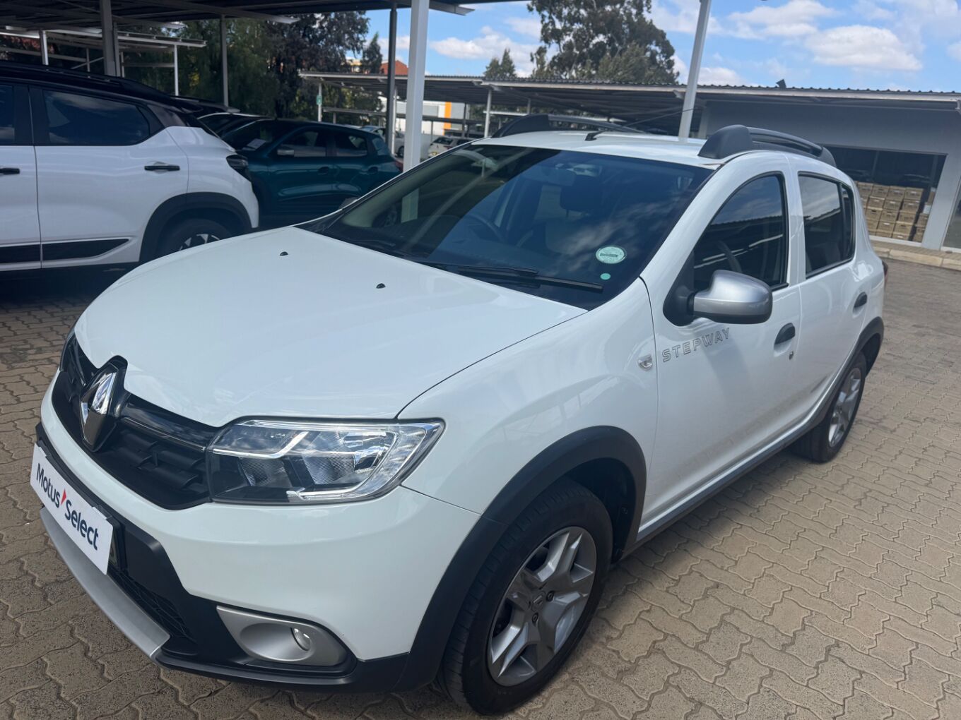 RENAULT SANDERO 900T STEPWAY PLUS/TECHROAD Bloemfontein 2469150