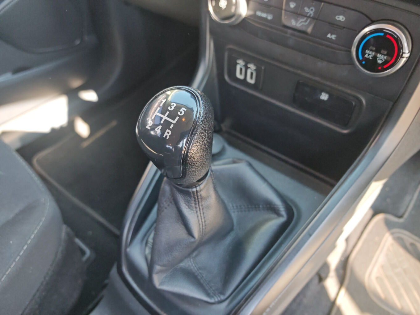 FORD ECOSPORT 1.5TDCi AMBIENTE Pretoria 14488713