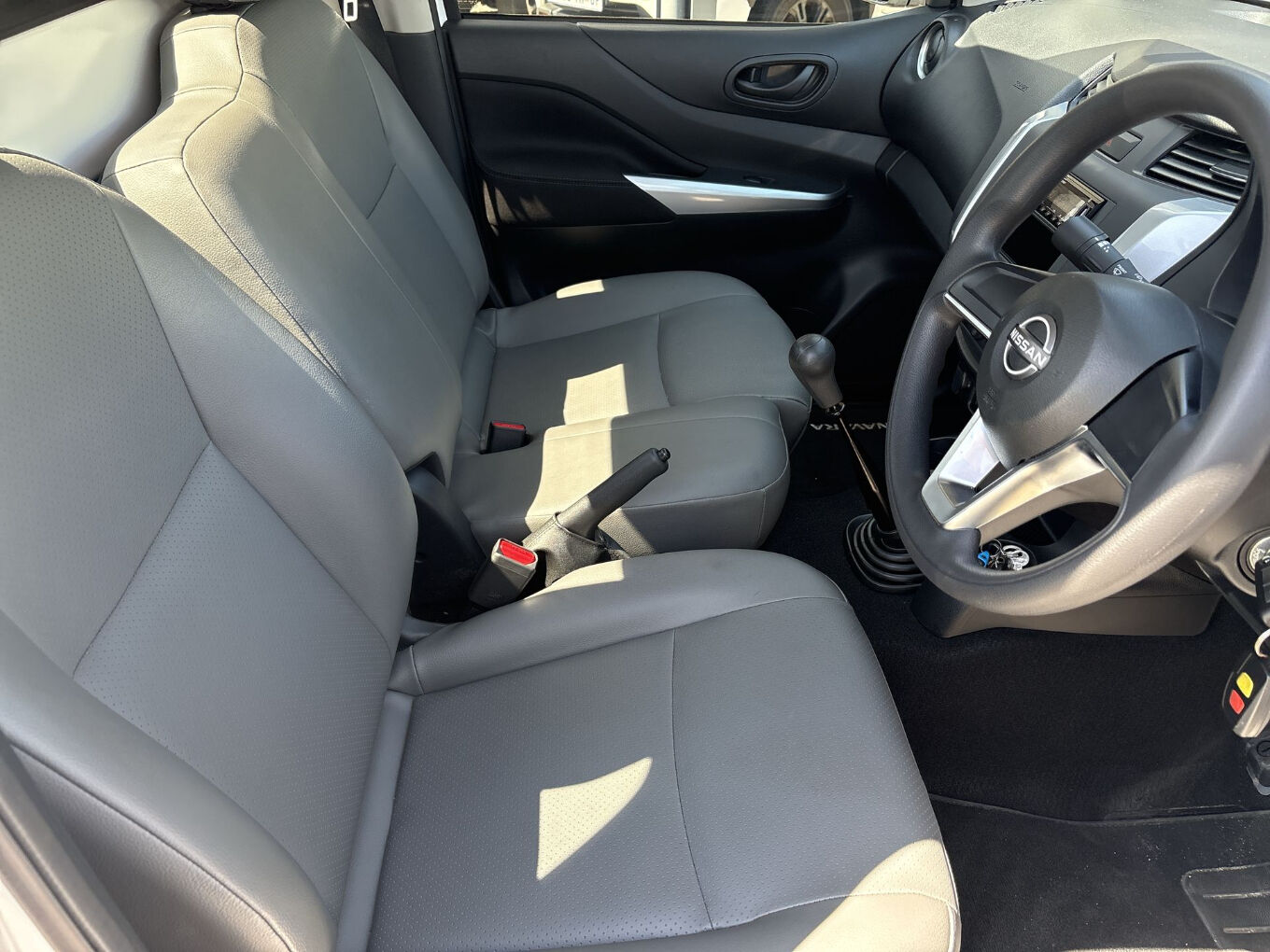 NISSAN NAVARA 2.5DDTI XE S/C P/U Boksburg 13400939