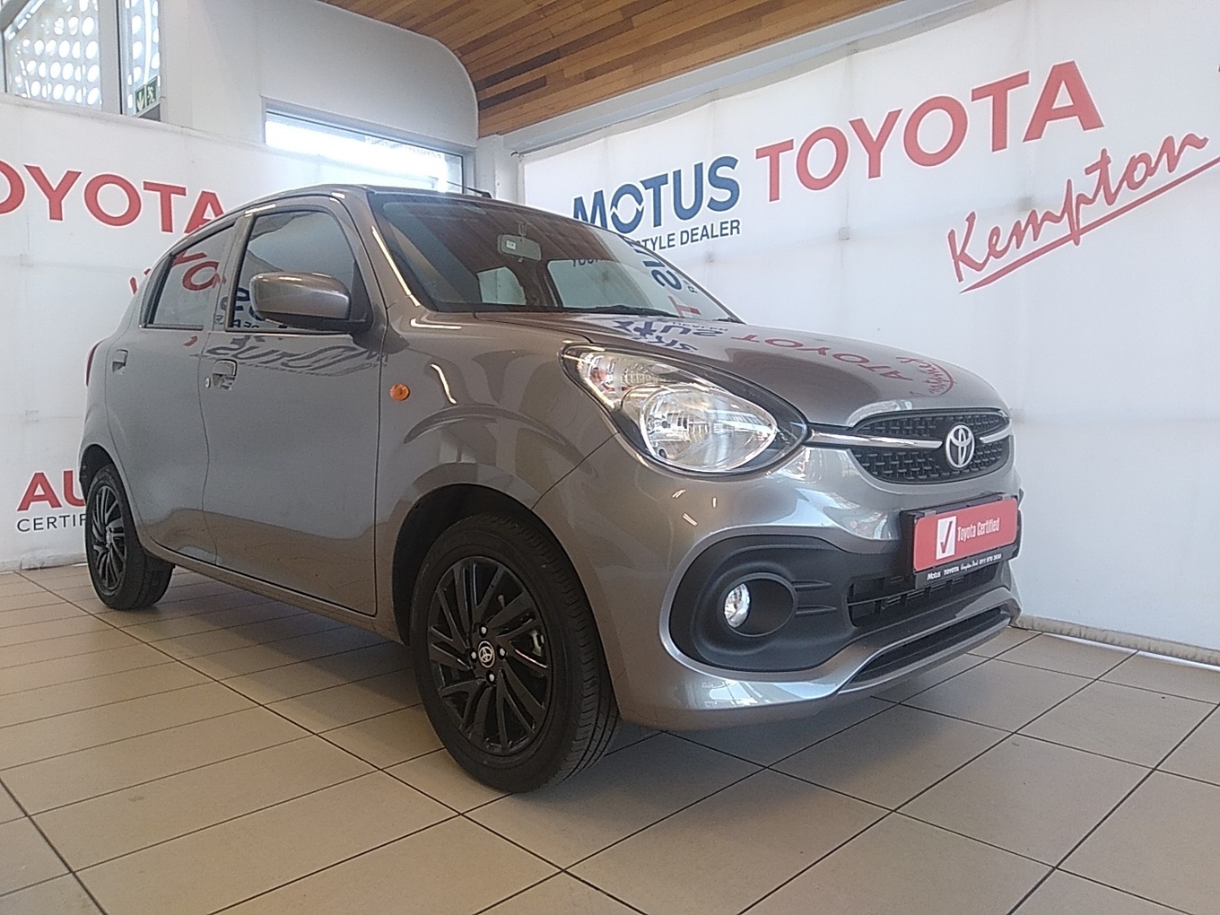 Toyota Vitz 1.0 XR