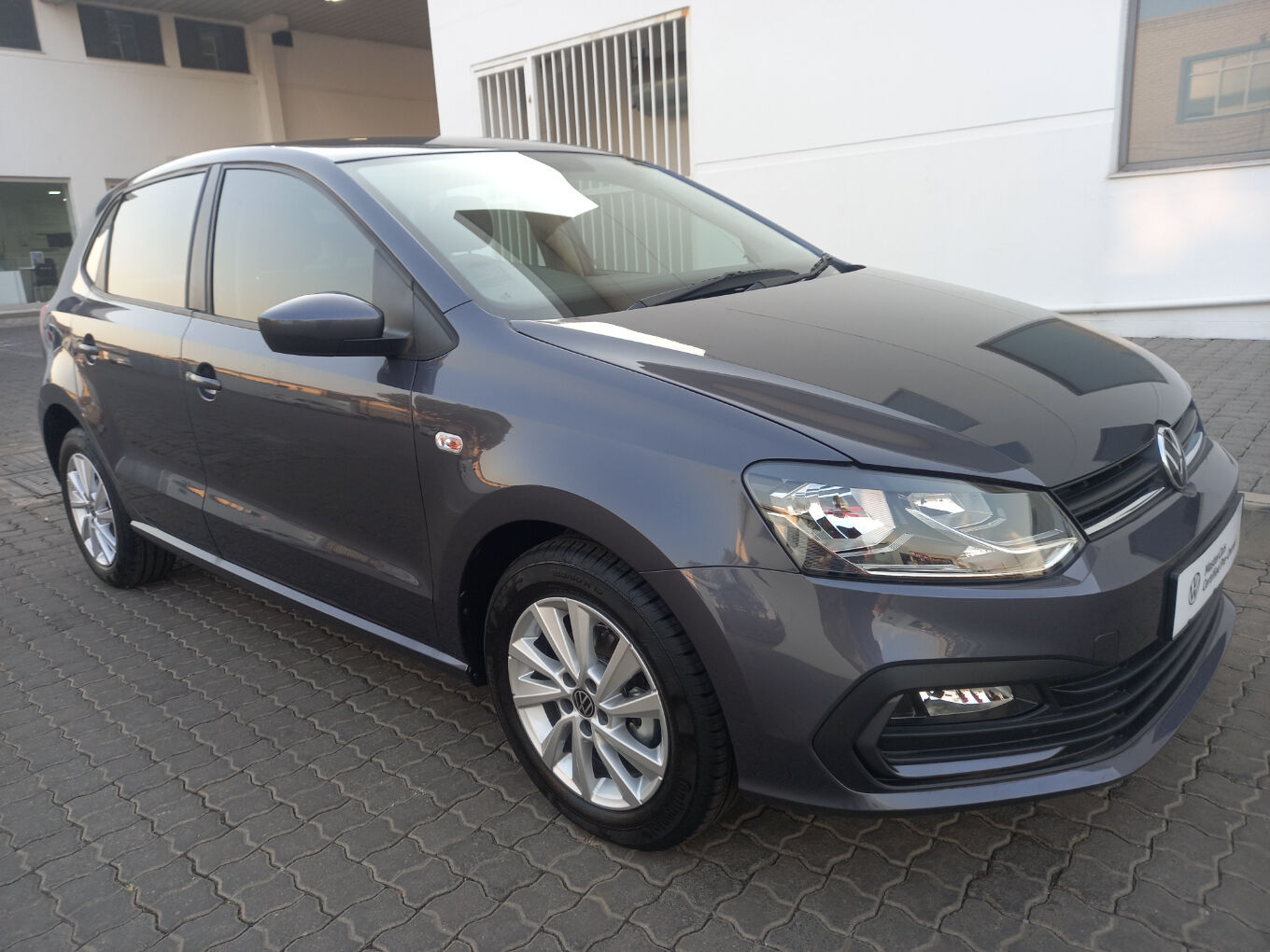 Volkswagen (VW) Polo Vivo 1.4 Hatch Life
