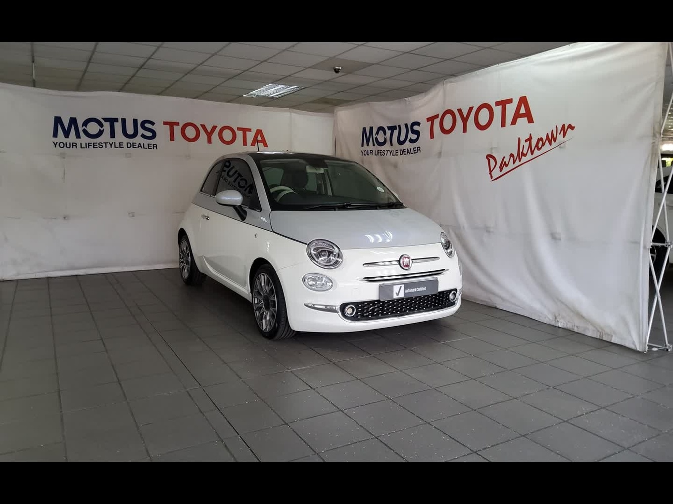 Fiat 500 900T DolceVita Auto