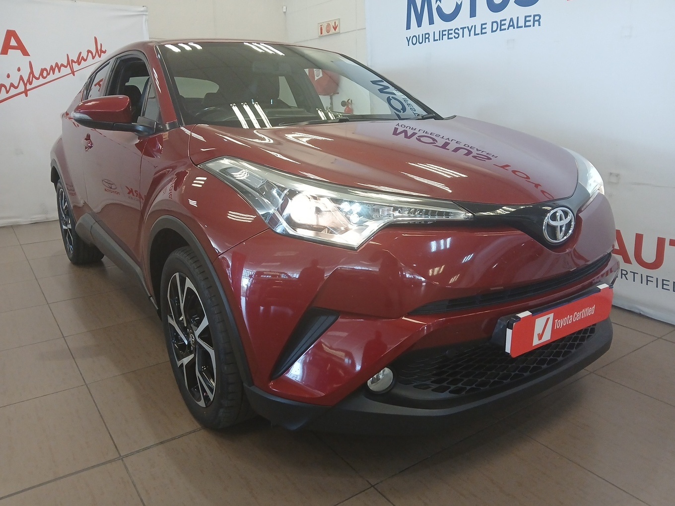 Toyota C-HR 1.2T Plus