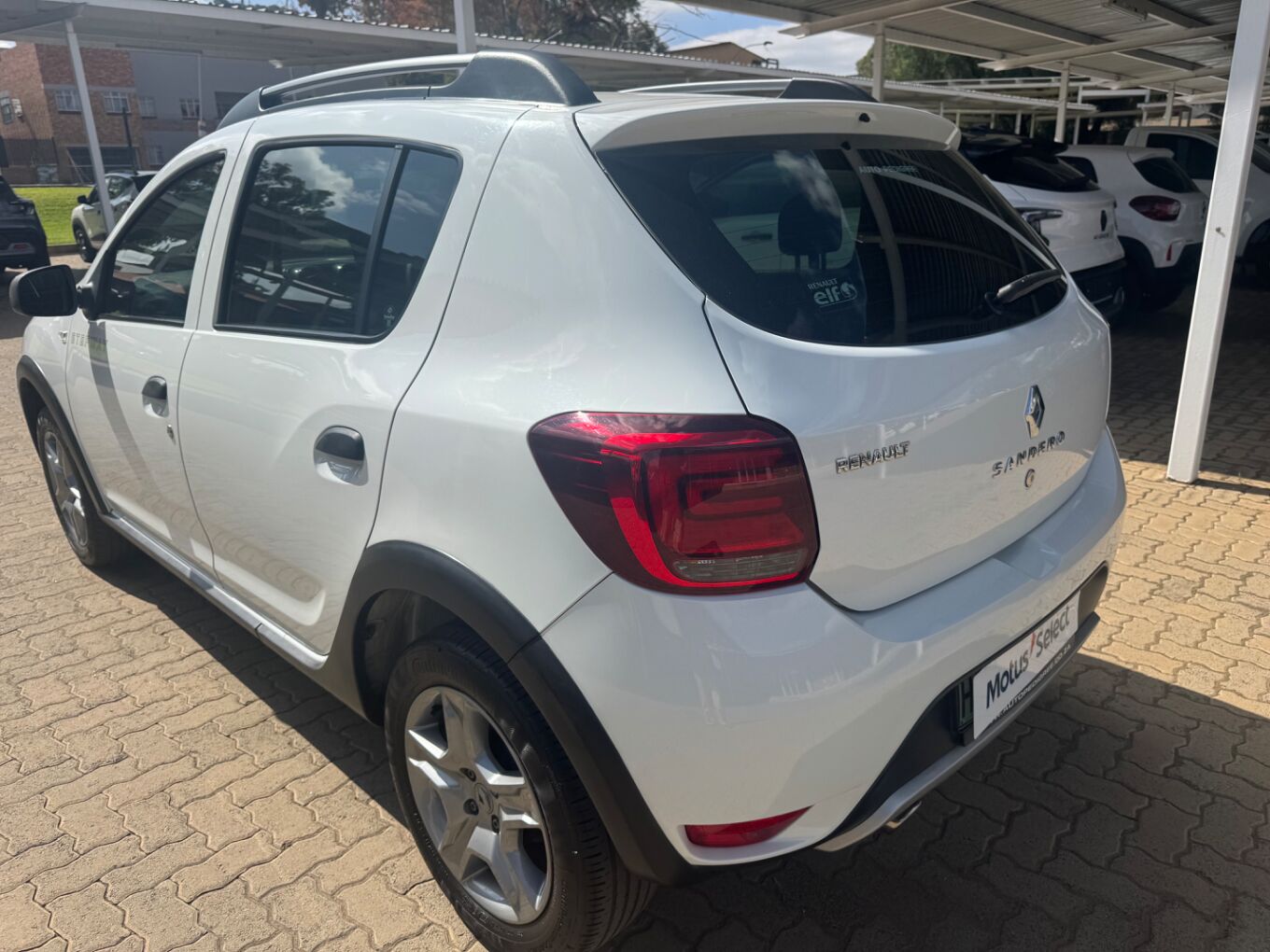 RENAULT SANDERO 900T STEPWAY PLUS/TECHROAD Bloemfontein 4469150