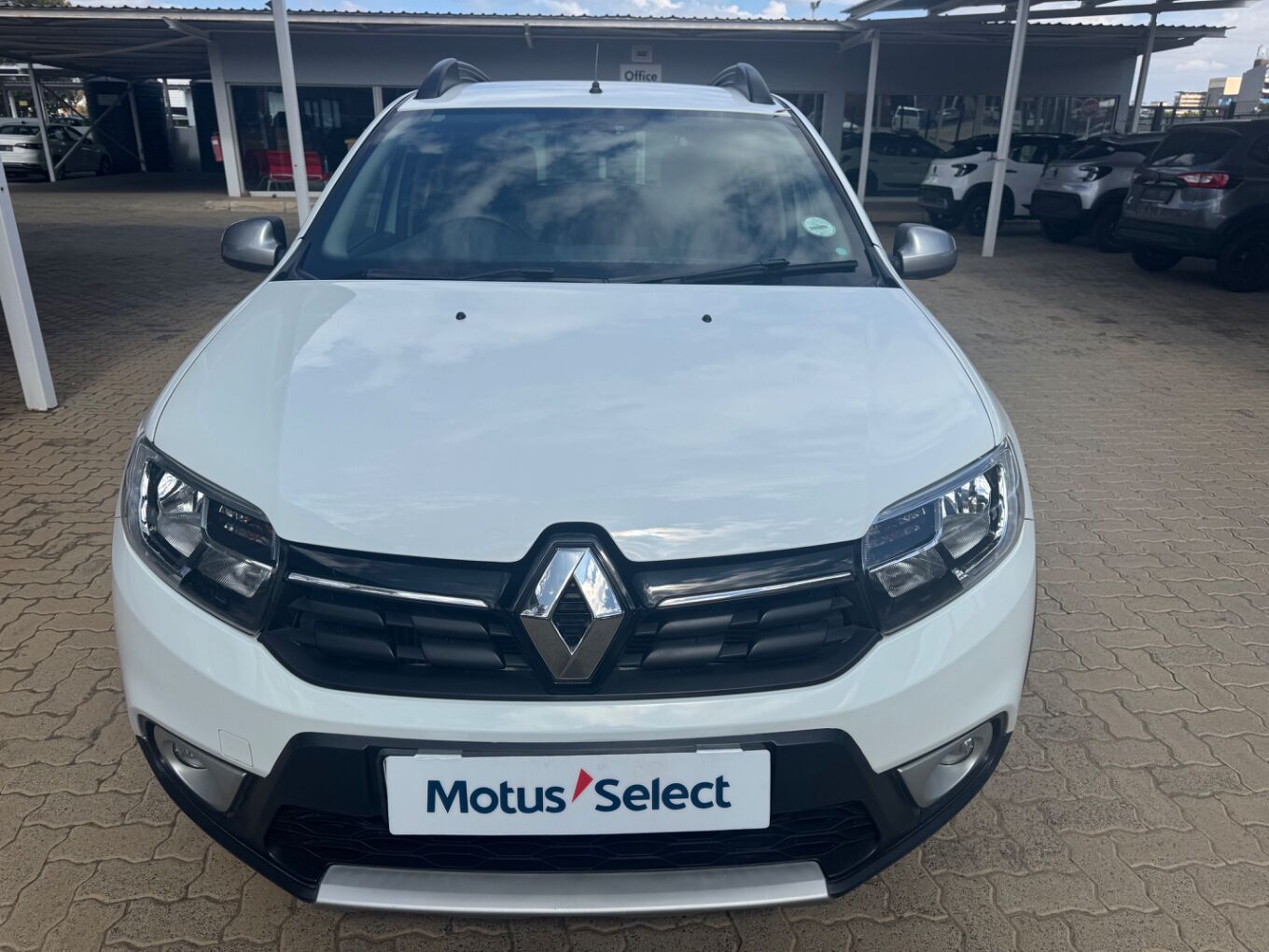 RENAULT SANDERO 900T STEPWAY PLUS/TECHROAD Bloemfontein 1469150