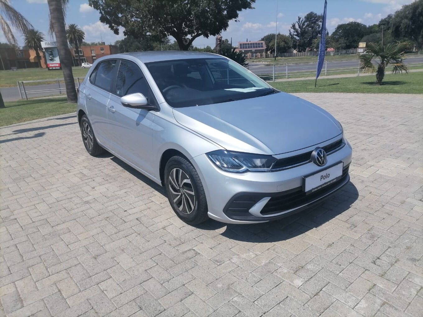 Volkswagen (VW) Polo Hatch 1.0 TSI (70 kW)