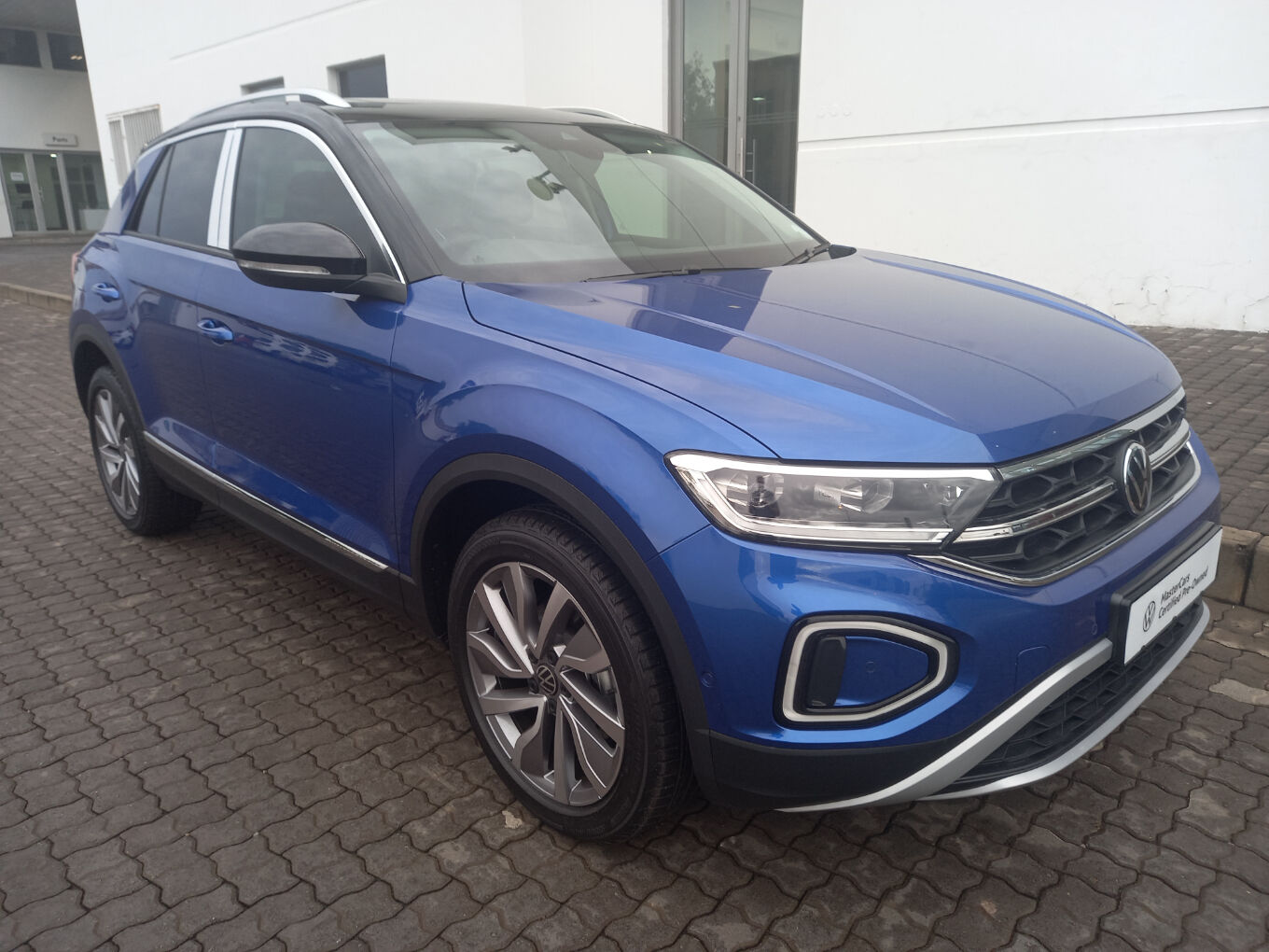 Volkswagen (VW) T-Roc TSI Design (110kW)