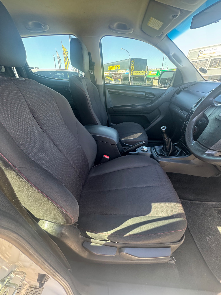 ISUZU D-MAX 250 HO HI-RIDE 4X4 D/C P/U Bloemfontein 9508664
