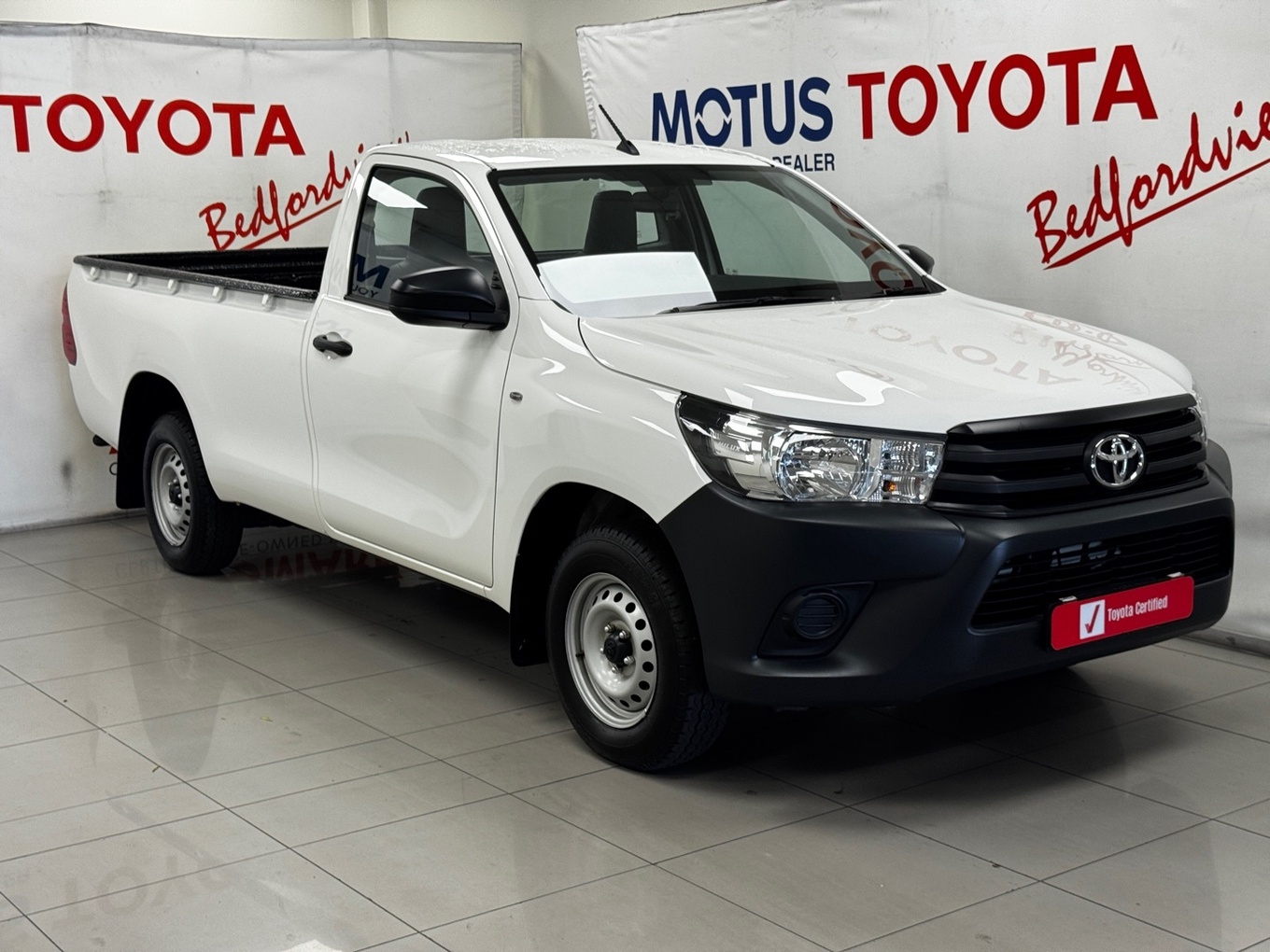 Toyota Hilux 2.4 GD Aircon Single Cab II