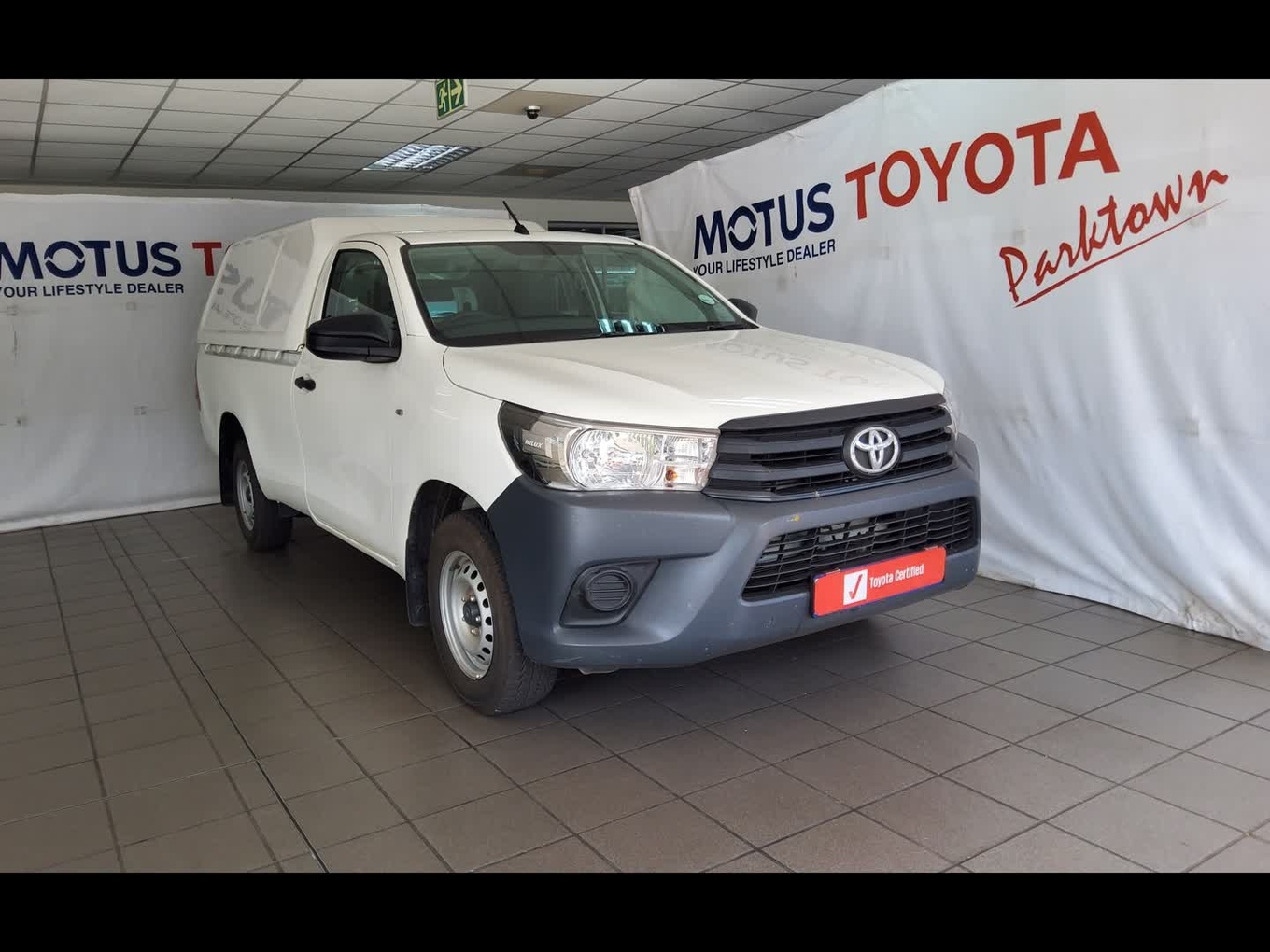 Toyota Hilux 2.4 GD Aircon Single Cab II