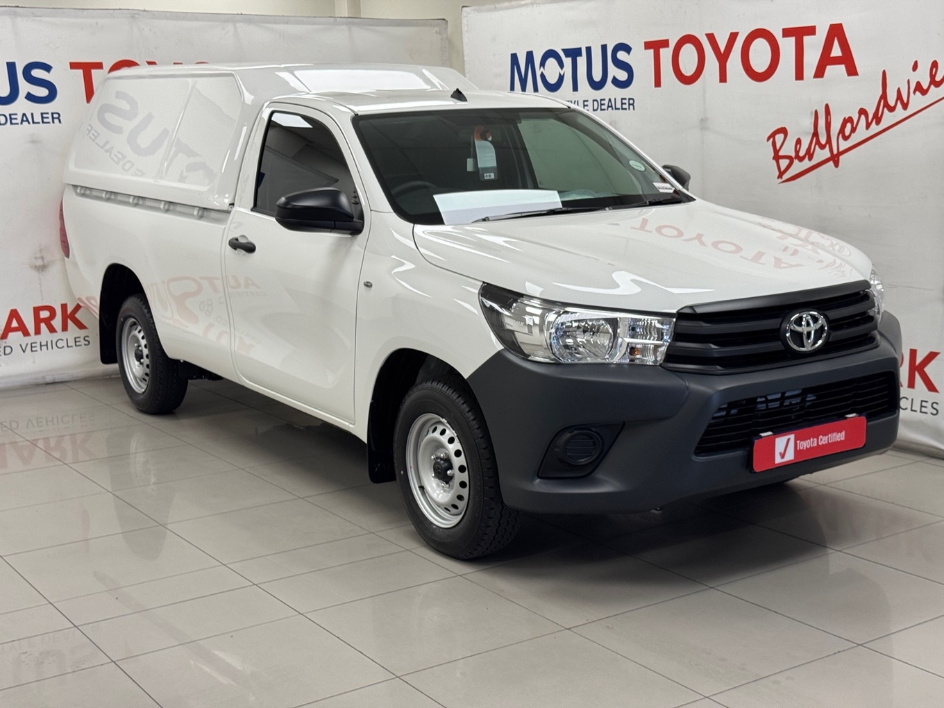 Toyota Hilux 2.4 GD Aircon Single Cab II
