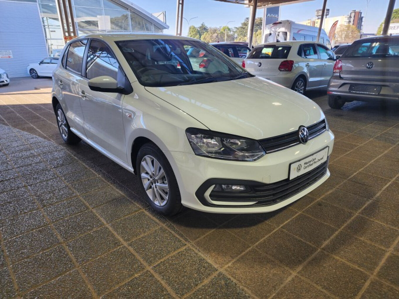 Volkswagen (VW) Polo Vivo 1.4 Hatch Life