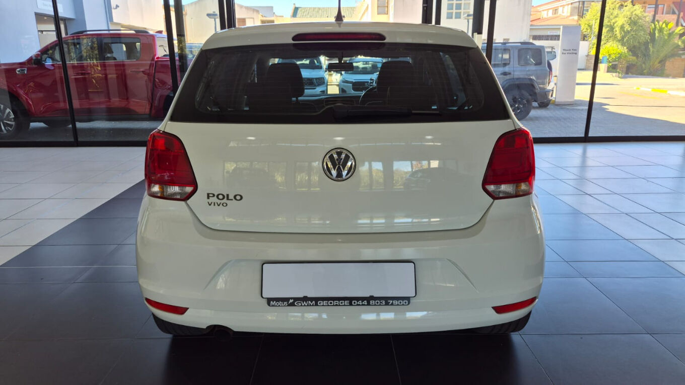 VOLKSWAGEN POLO VIVO 1.6 HIGHLINE (5DR) George 4463439