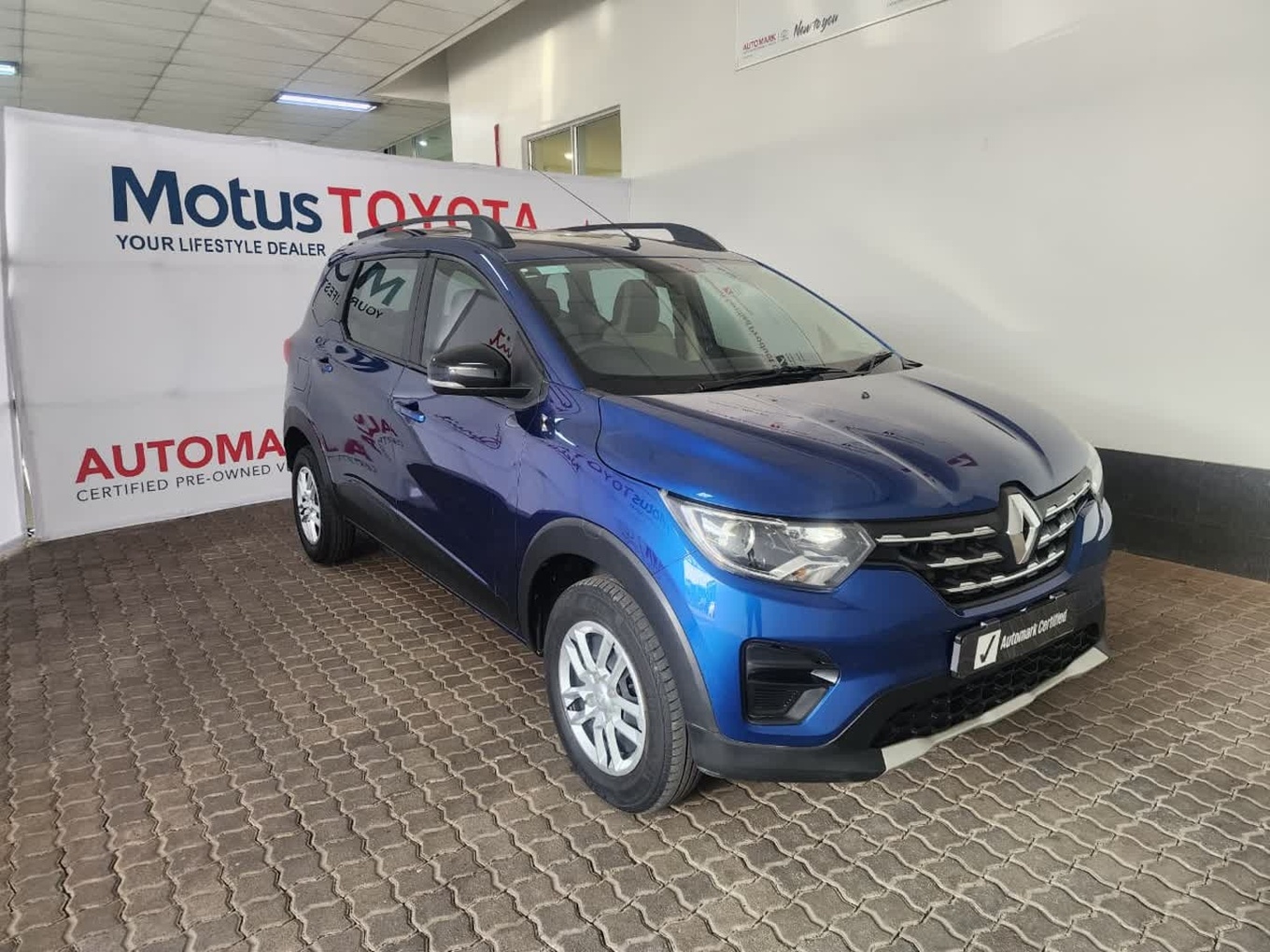Renault Triber 1.0 Zen