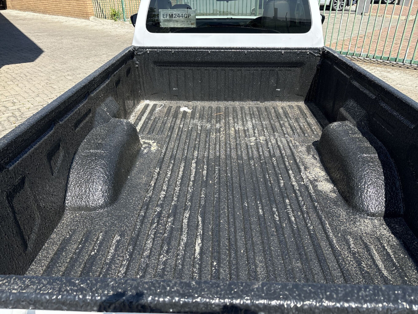 NISSAN NAVARA 2.5DDTI XE S/C P/U Boksburg 9400939