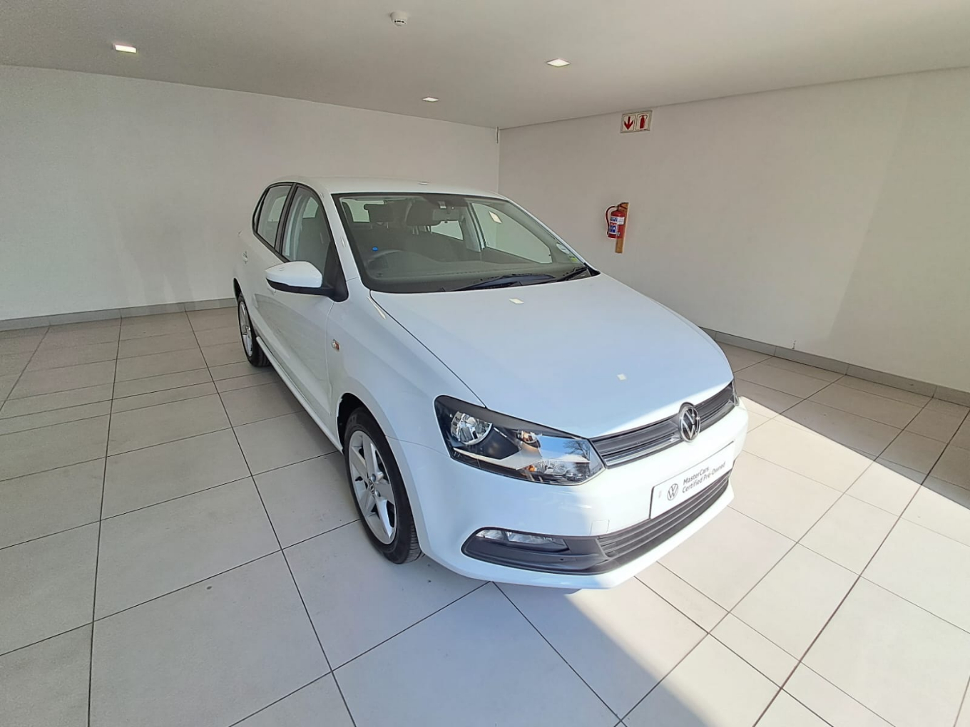 Volkswagen (VW) Polo Vivo 1.6 Hatch Comfortline Tiptronic 5 Door