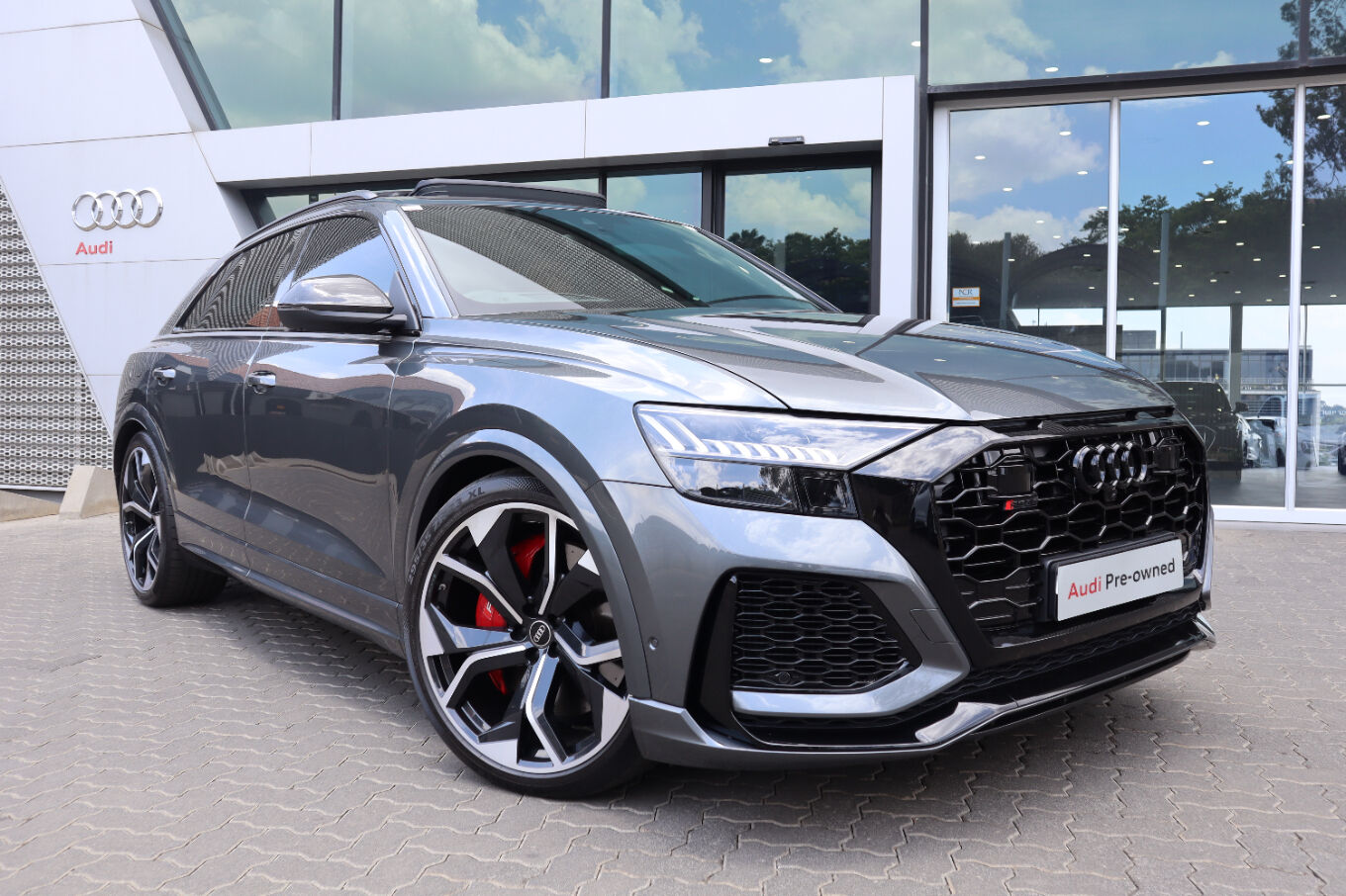Audi RS Q8 Quattro (441kW)
