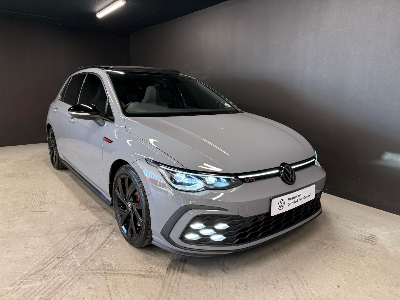 Volkswagen (VW) Golf 8 GTi 2.0 TSi DSG