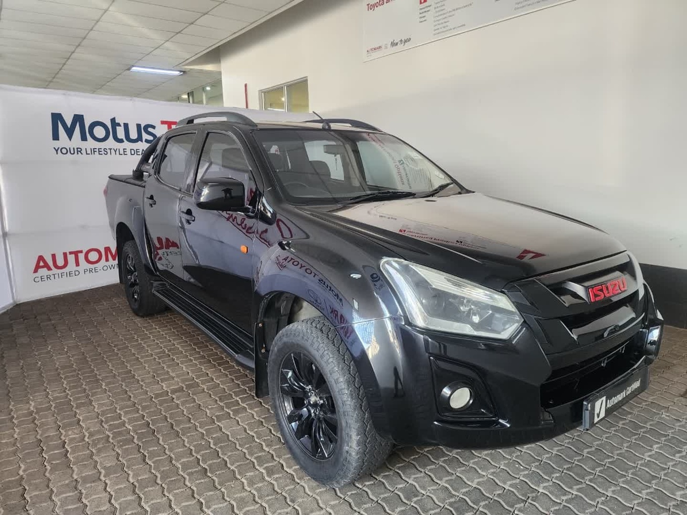 Isuzu D-Max 250 HO X-Rider Black Double Cab