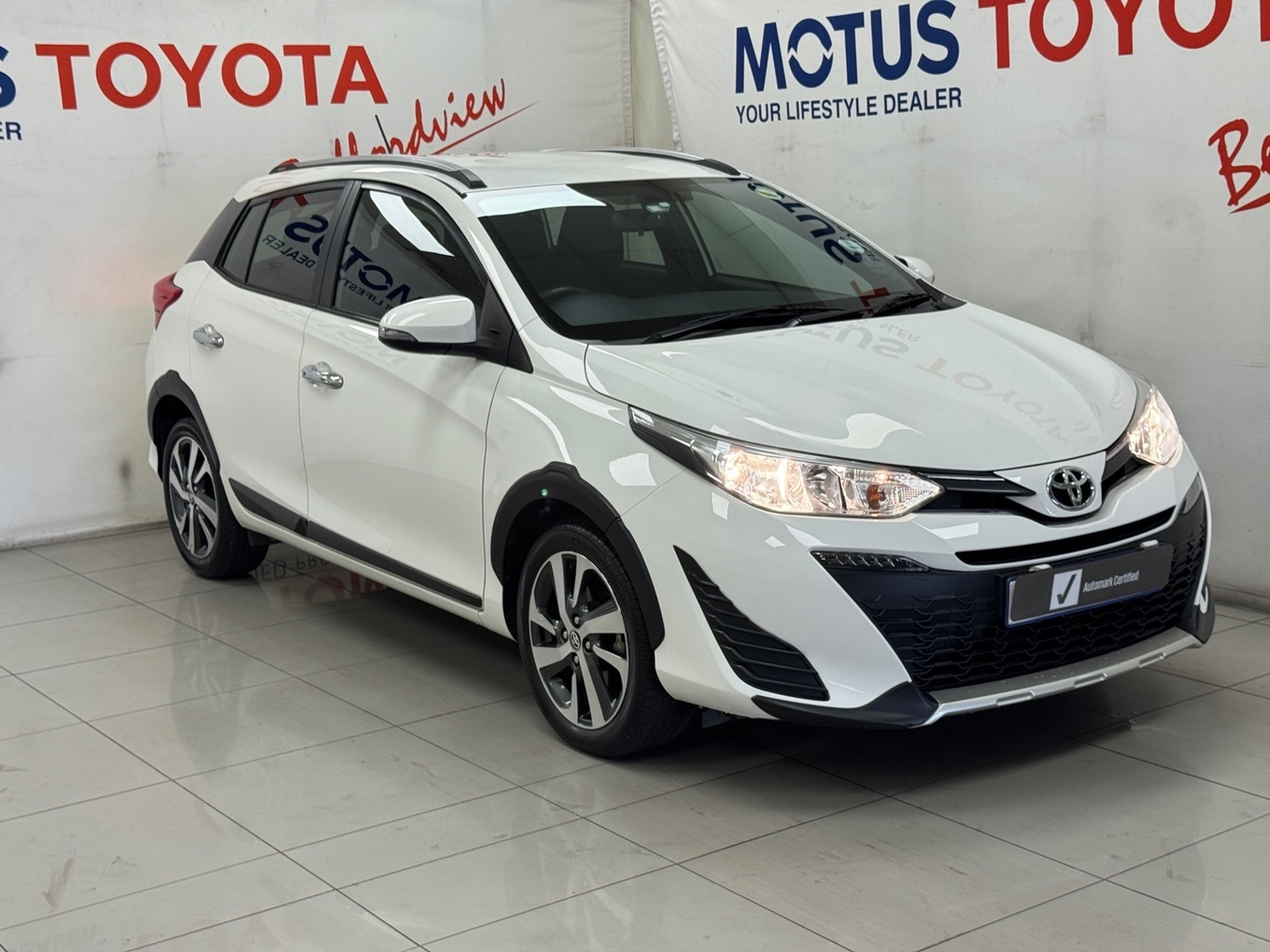 Toyota Yaris 1.5 Cross 5 Door