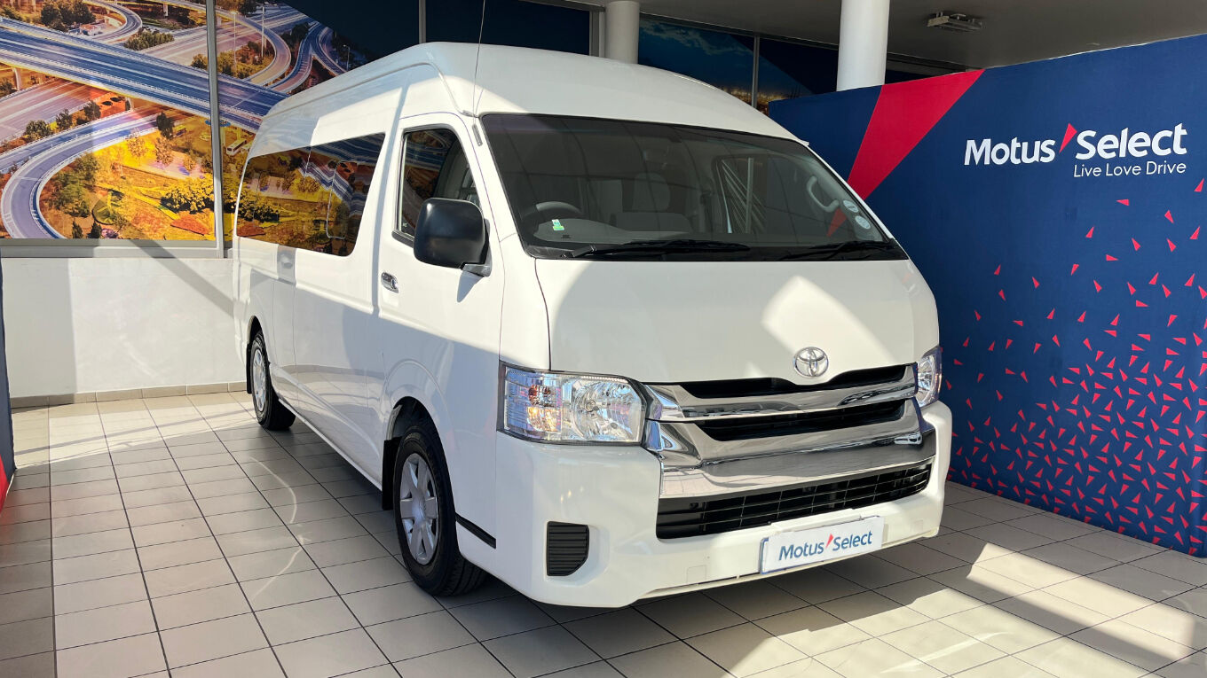 Toyota Quantum HIACE 2.5 D-4D 14 Seat