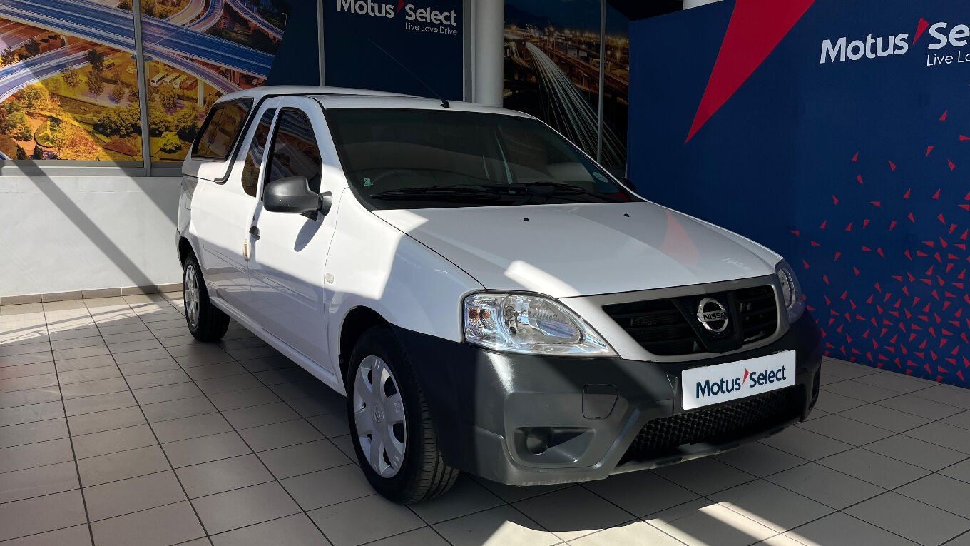 Nissan NP200 1.6i Pack